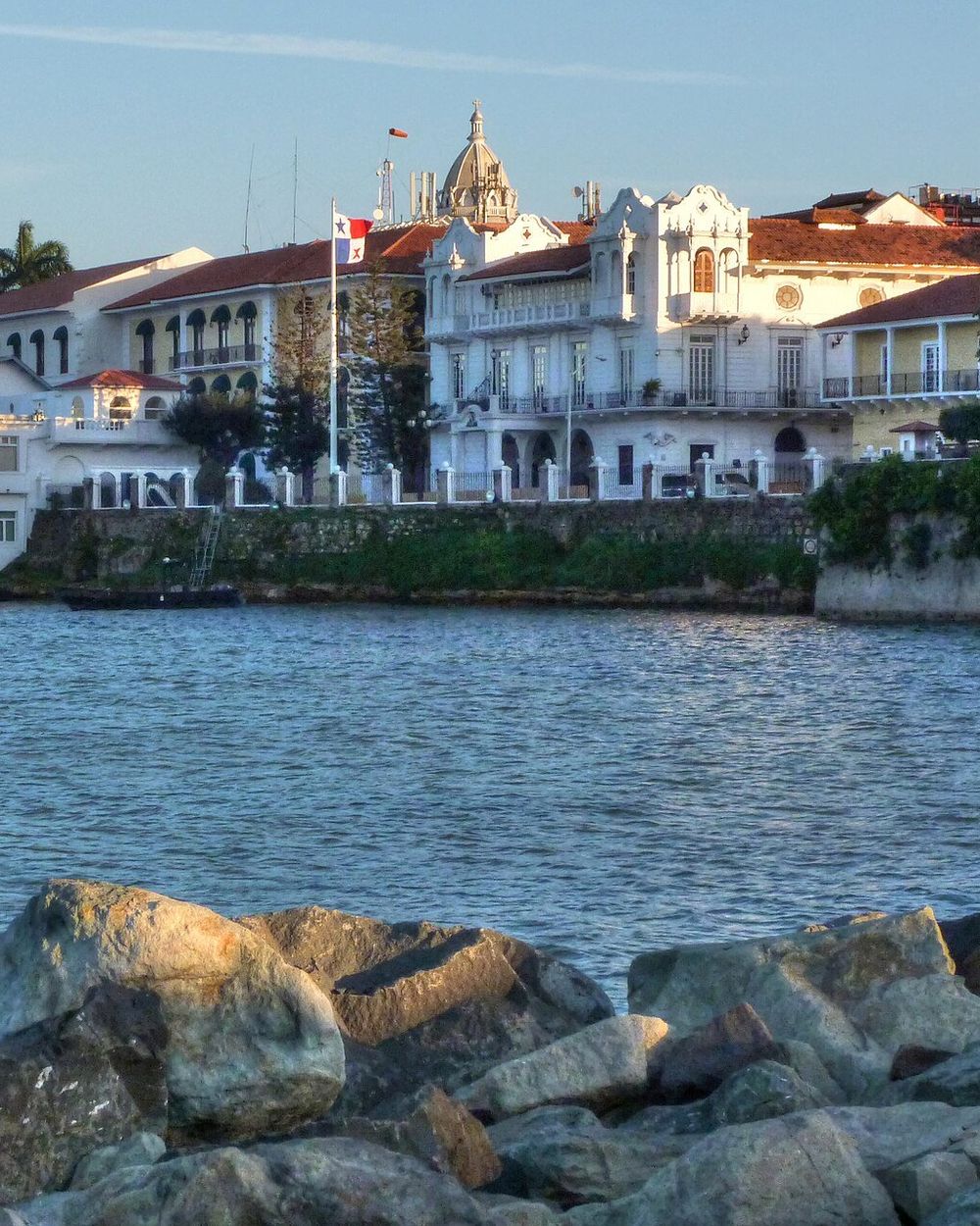 Casco Viejo visto desde el mar